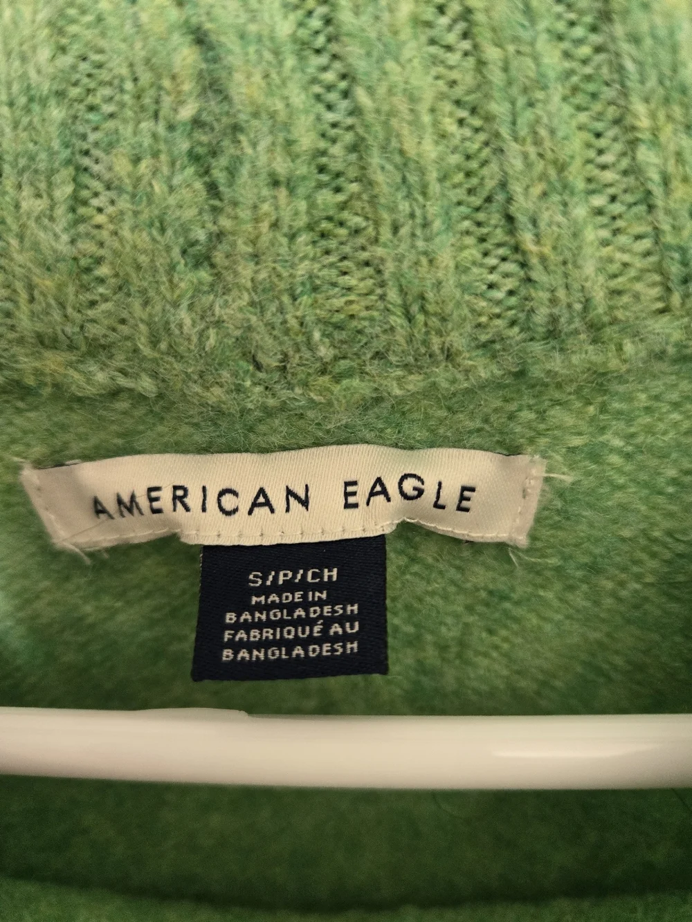 American Eagle Green Fluffy Knit Sweater Sz S - Picture 11 of 12